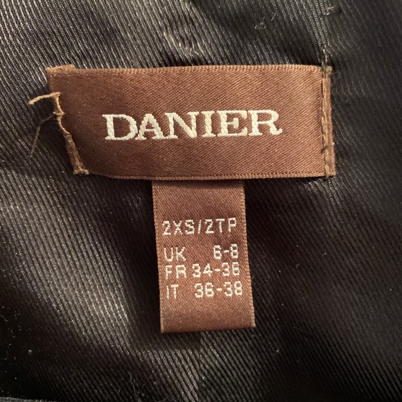 Danier Leather Jacket - Picture 4 of 8